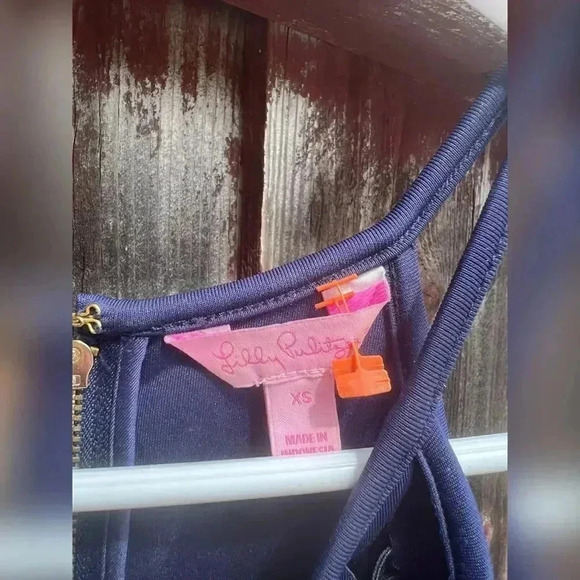 Lilly Pulitzer Pearl True Navy Laser Cut Scuba Ponte Shift Dress - Picture 4 of 8